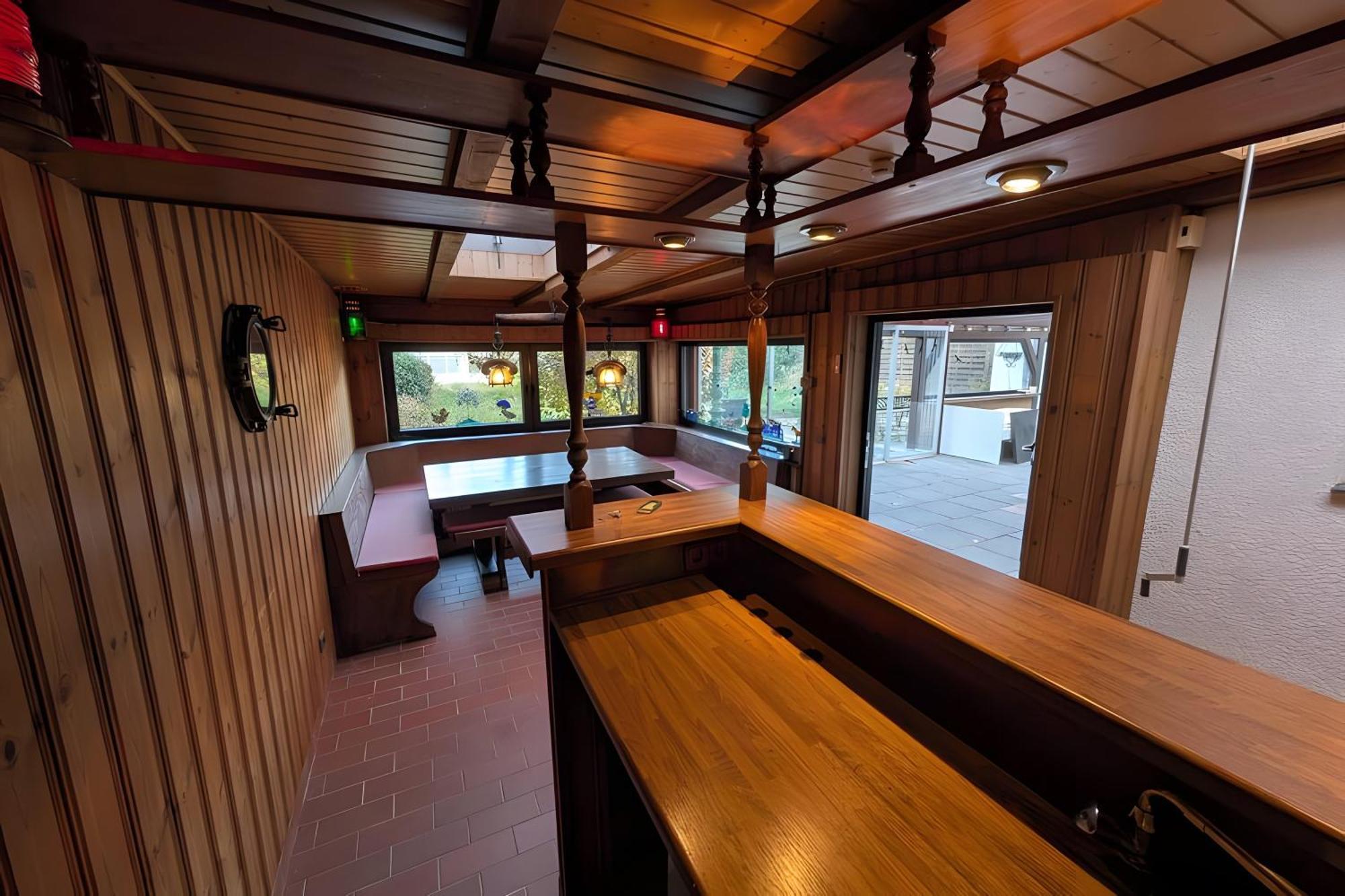 Cozy House With Partyroom Düsseldorf